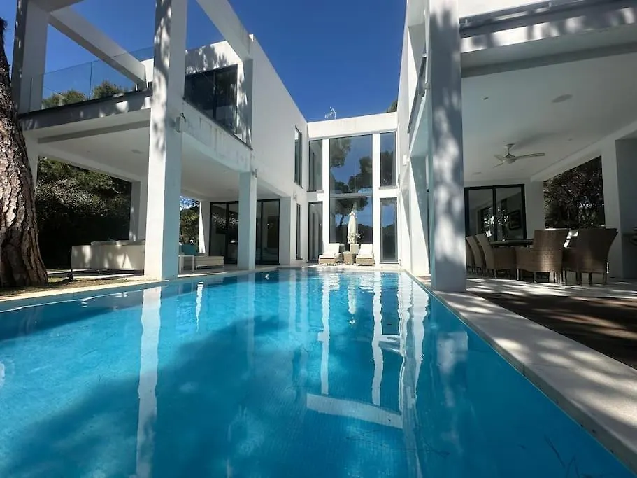 Luxury Villa Tagmara Elviria Marbella 0*,